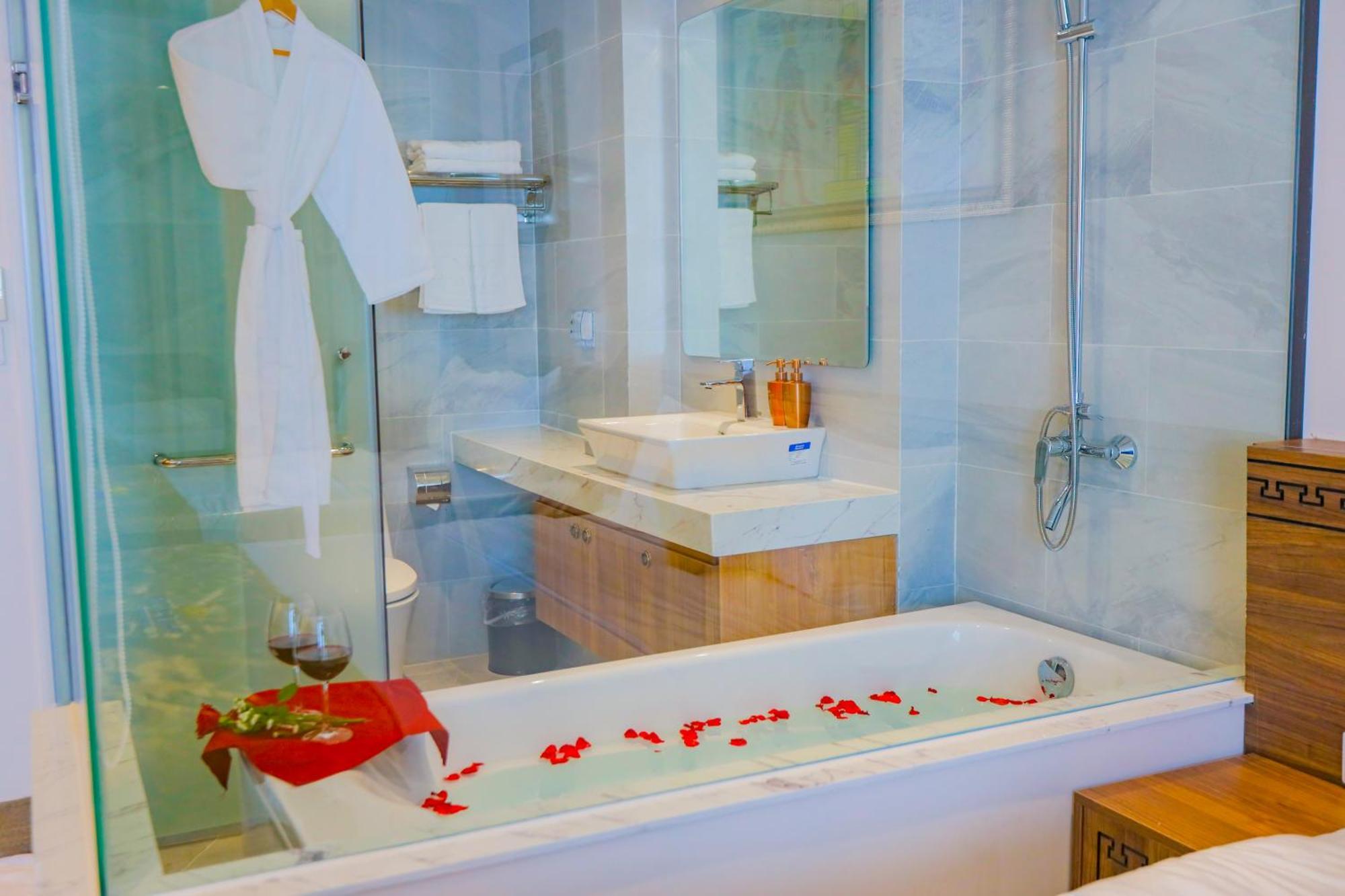 ฟาโรห์ บูทิก โฮเทล ดานัง Hotel ภายนอก รูปภาพ